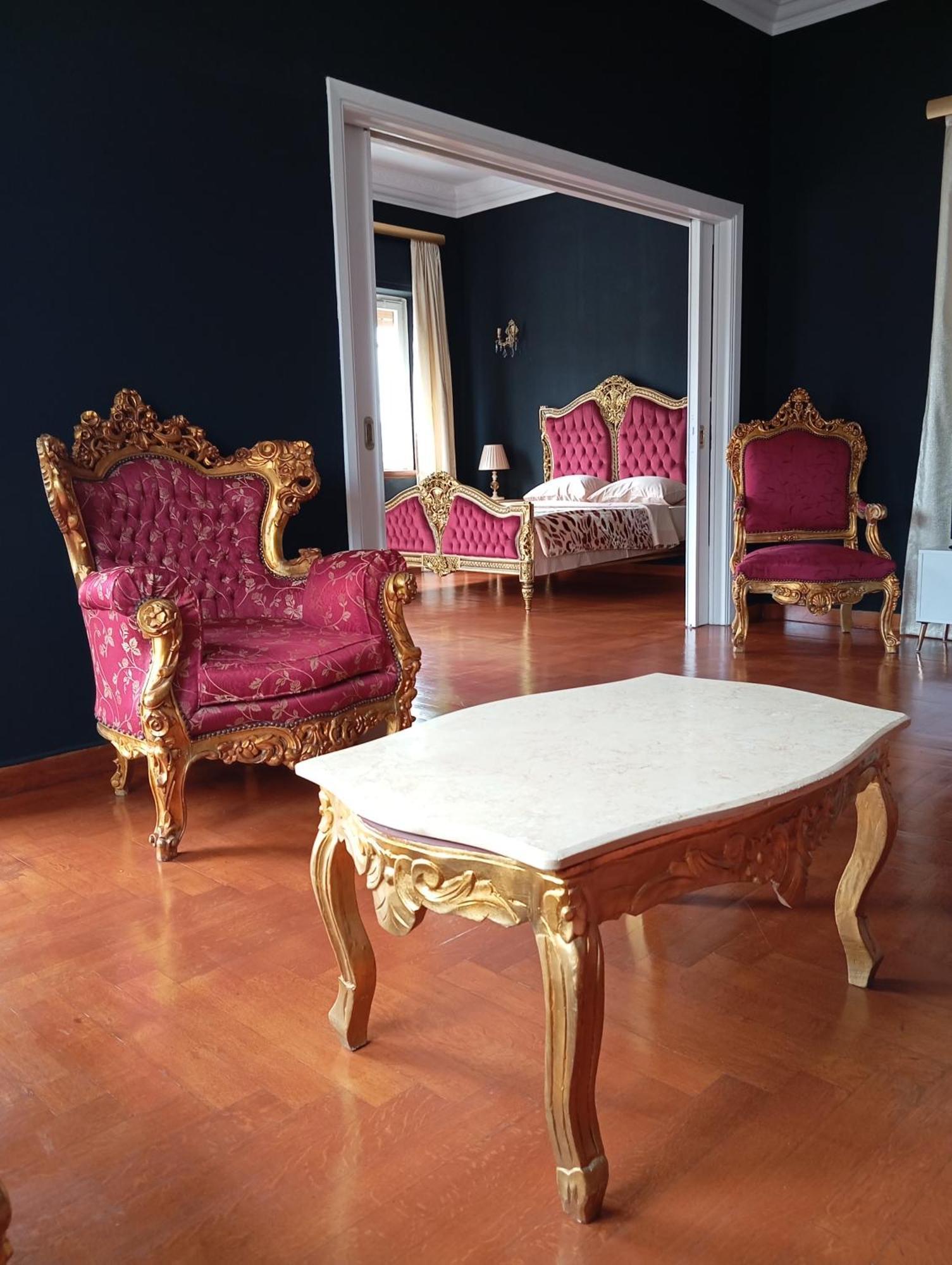 Iris Baroque Apartment อิเลฟซีนา ภายนอก รูปภาพ