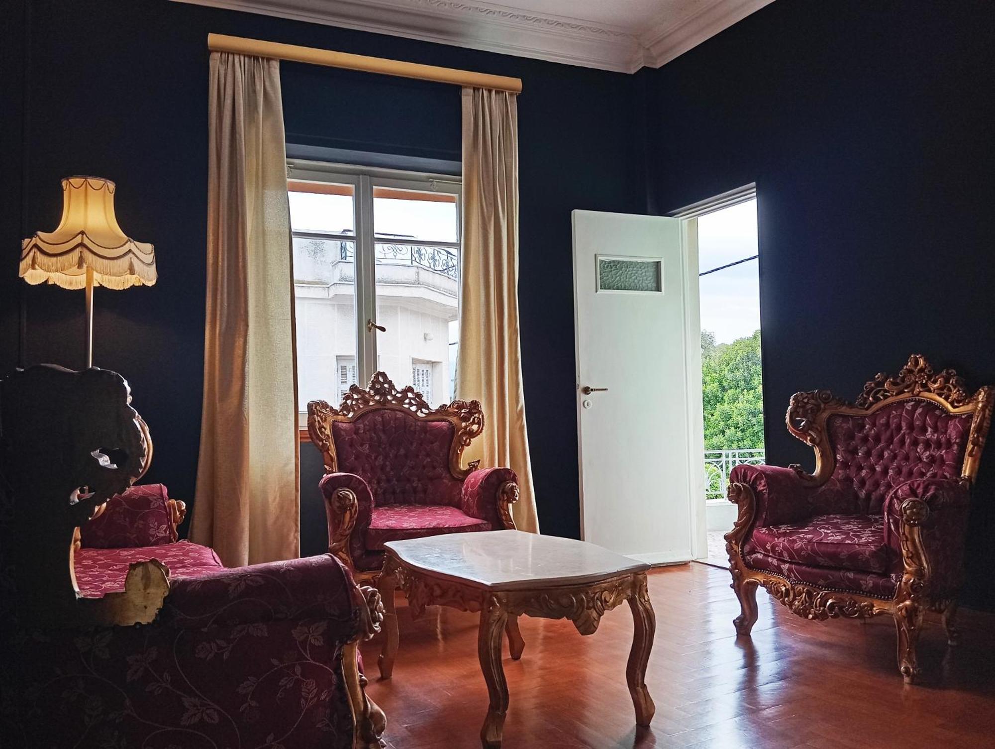 Iris Baroque Apartment อิเลฟซีนา ภายนอก รูปภาพ
