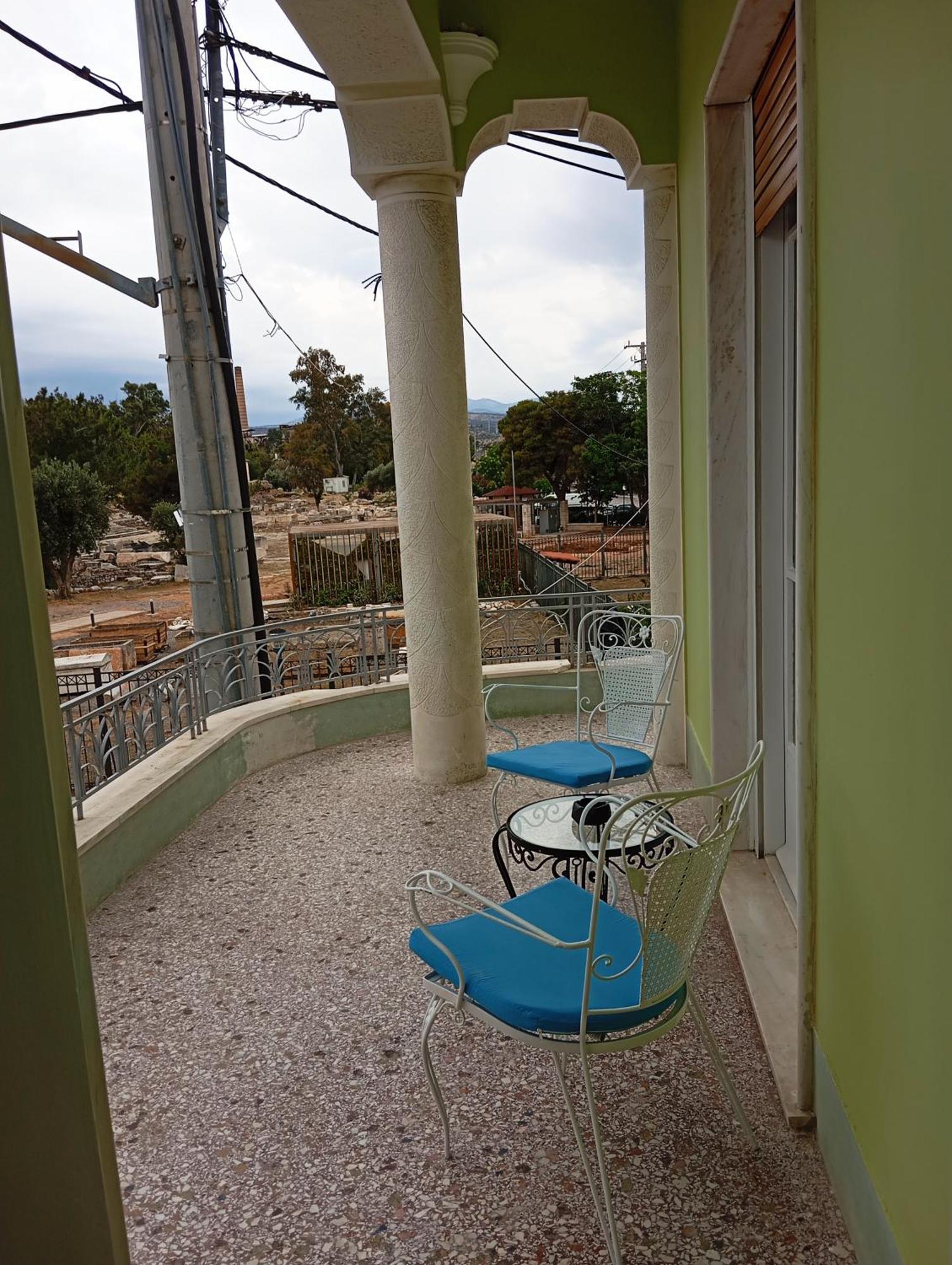 Iris Baroque Apartment อิเลฟซีนา ภายนอก รูปภาพ