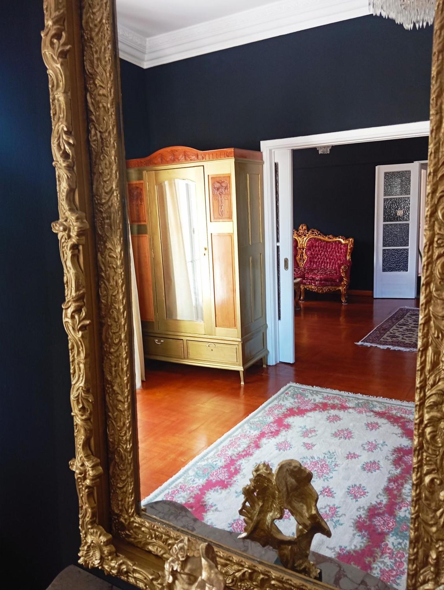 Iris Baroque Apartment อิเลฟซีนา ภายนอก รูปภาพ